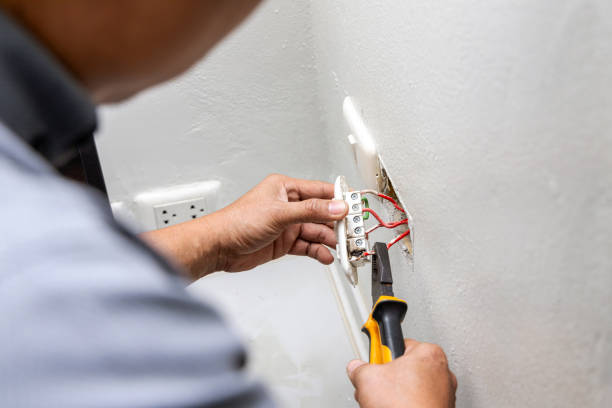 Best Electrician Near Me  in Sullivan, IN